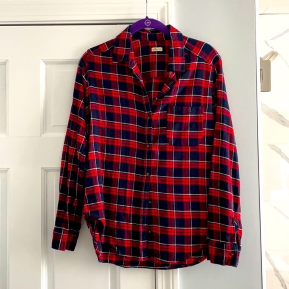 Hollister Red and Blue Plaid Flannel Button-Up Shirt